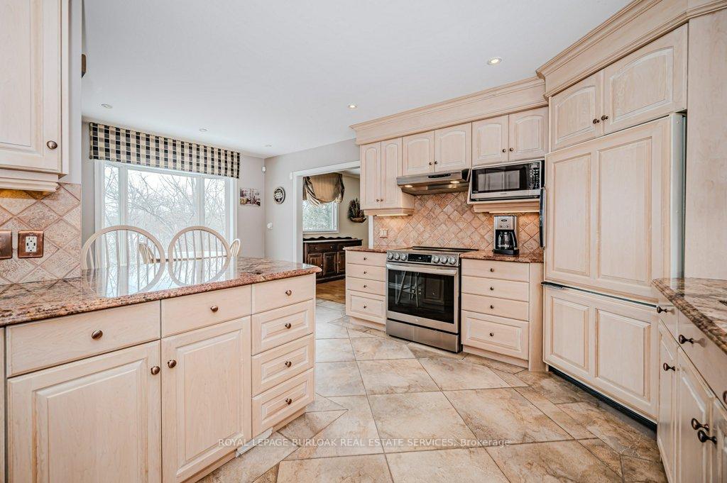 Photo 14 of 1778 Old Waterdown Road, Burlington, Grindstone — HOMEH