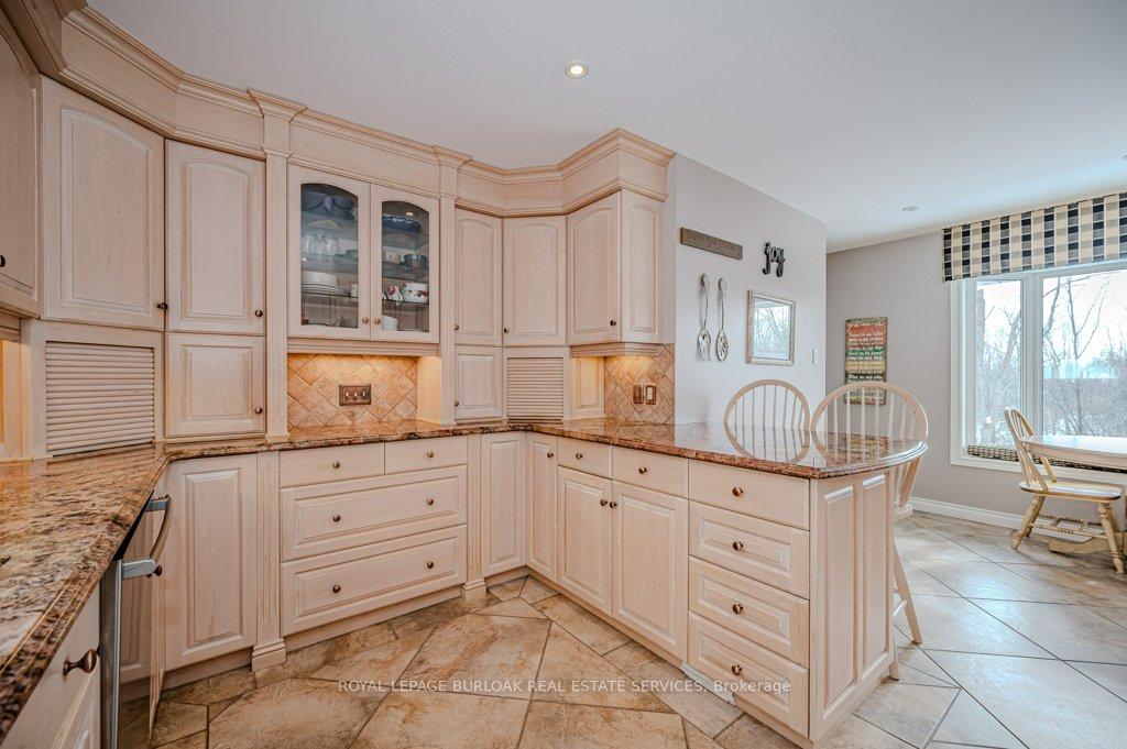 Photo 15 of 1778 Old Waterdown Road, Burlington, Grindstone — HOMEH