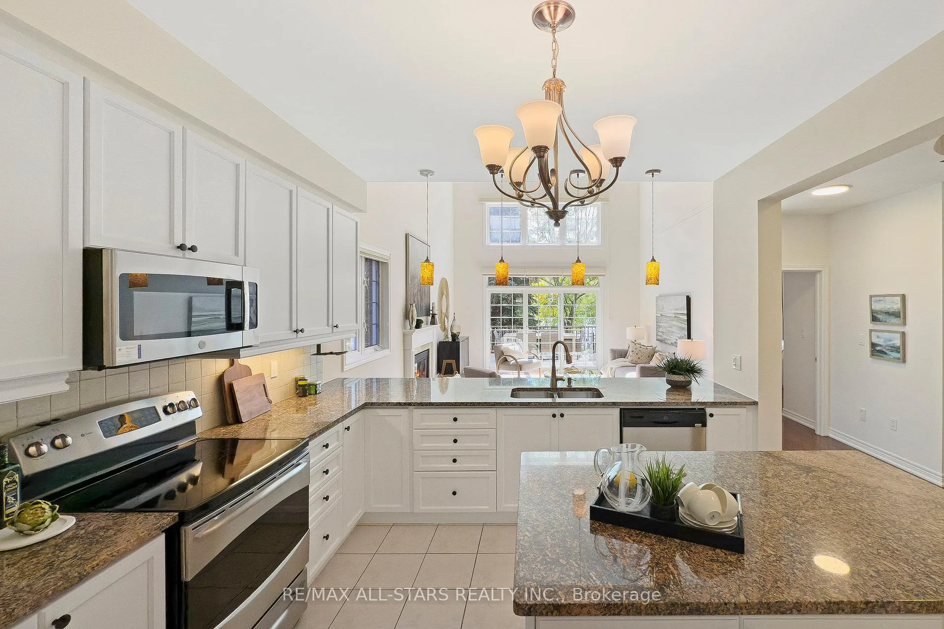 Photo 10 of 86 Lakeside Vista Way, Markham, Greensborough — HOMEH