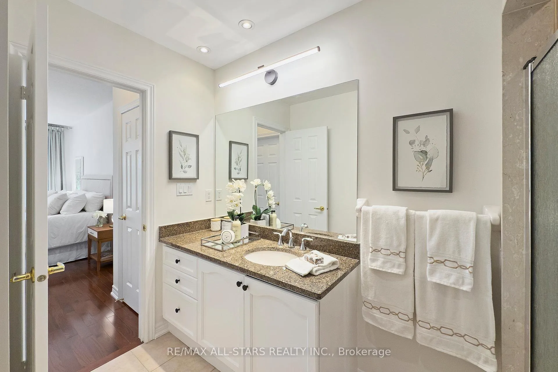 Photo 22 of 86 Lakeside Vista Way, Markham, Greensborough — HOMEH