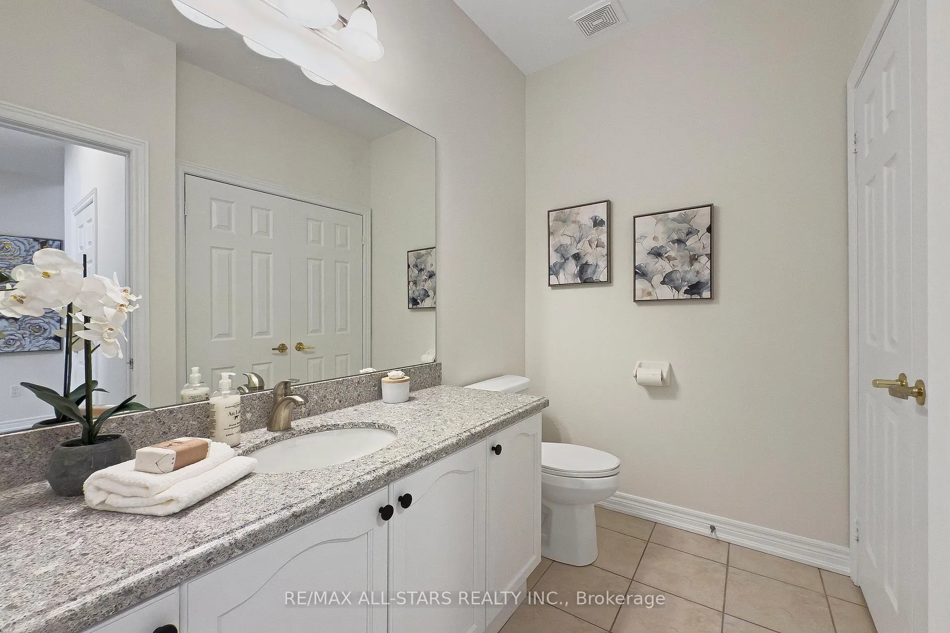 Photo 23 of 86 Lakeside Vista Way, Markham, Greensborough — HOMEH