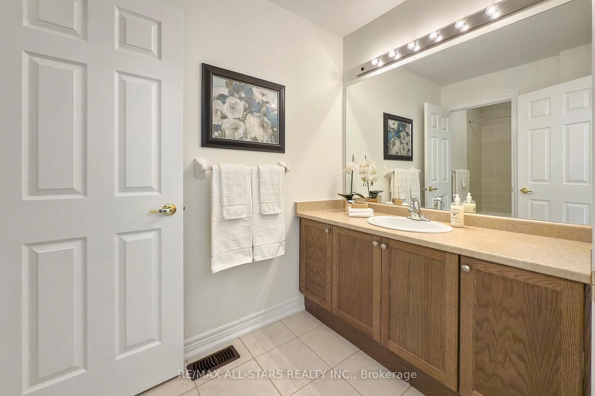 Photo 30 of 86 Lakeside Vista Way, Markham, Greensborough — HOMEH