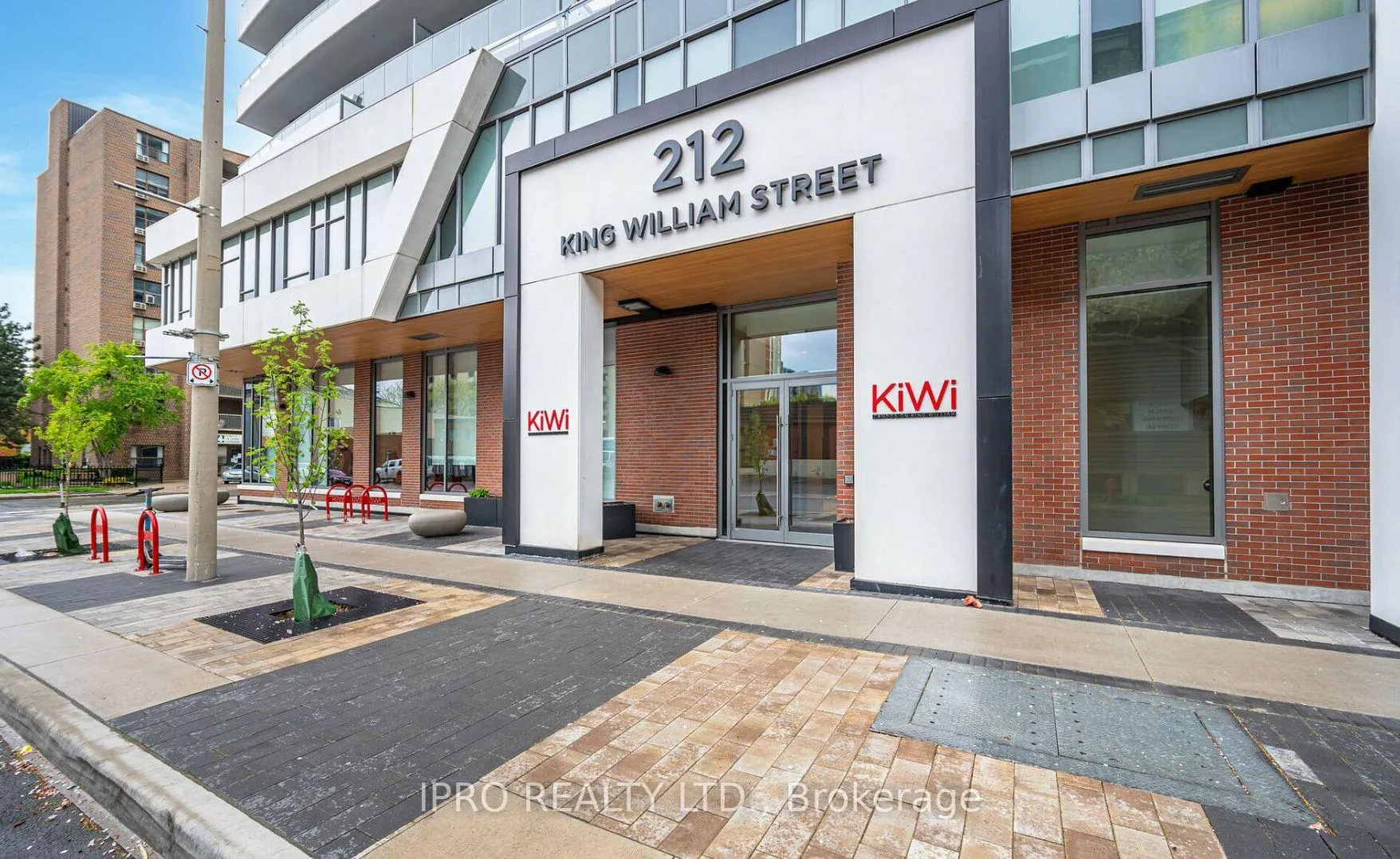Photo 2 of Unit 1108, 212 King William Street, Hamilton, Beasley — HOMEH