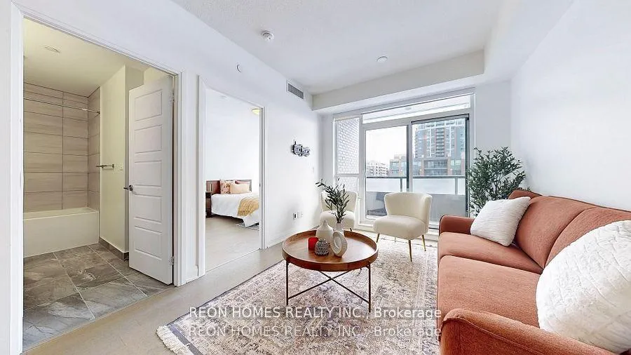 Photo 12 of Unit 507, 15 Water Walk Drive, Markham, Unionville — HOMEH