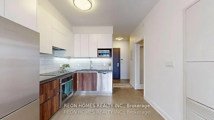 Photo 19 of Unit 507, 15 Water Walk Drive, Markham, Unionville — HOMEH