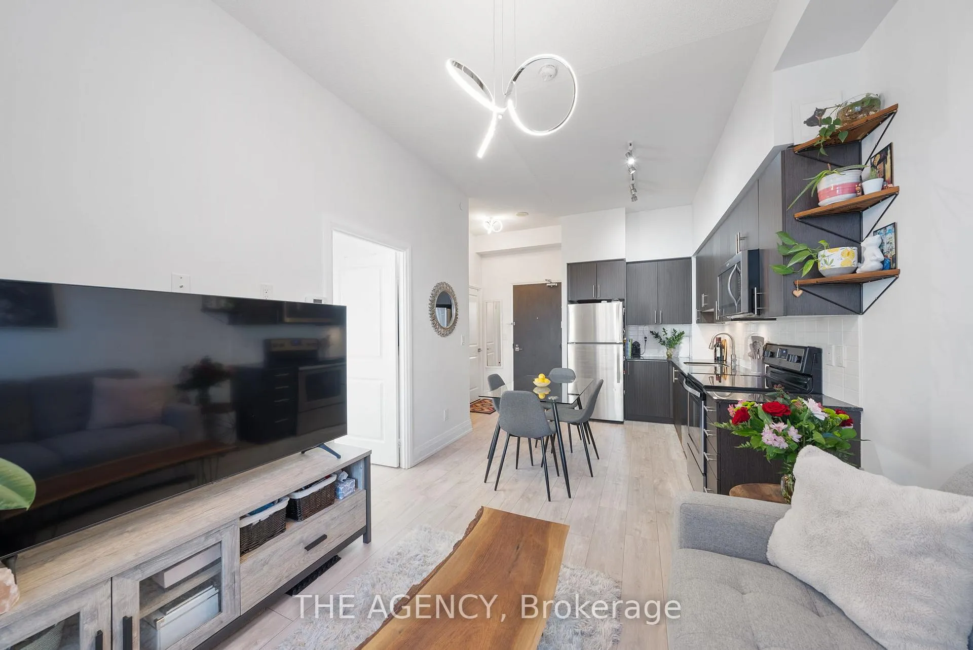 Photo 2 of Unit 301, 3600 Highway 7, Vaughan, Vaughan Corporate Centre — HOMEH