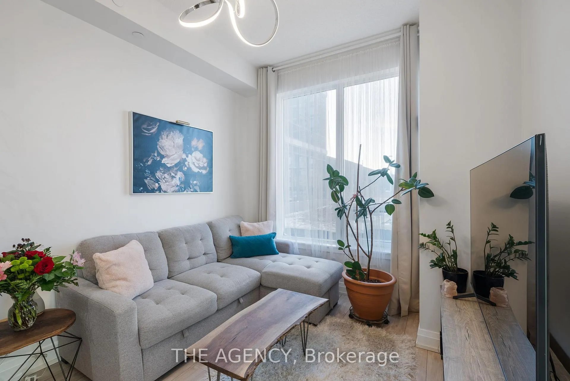 Photo 4 of Unit 301, 3600 Highway 7, Vaughan, Vaughan Corporate Centre — HOMEH