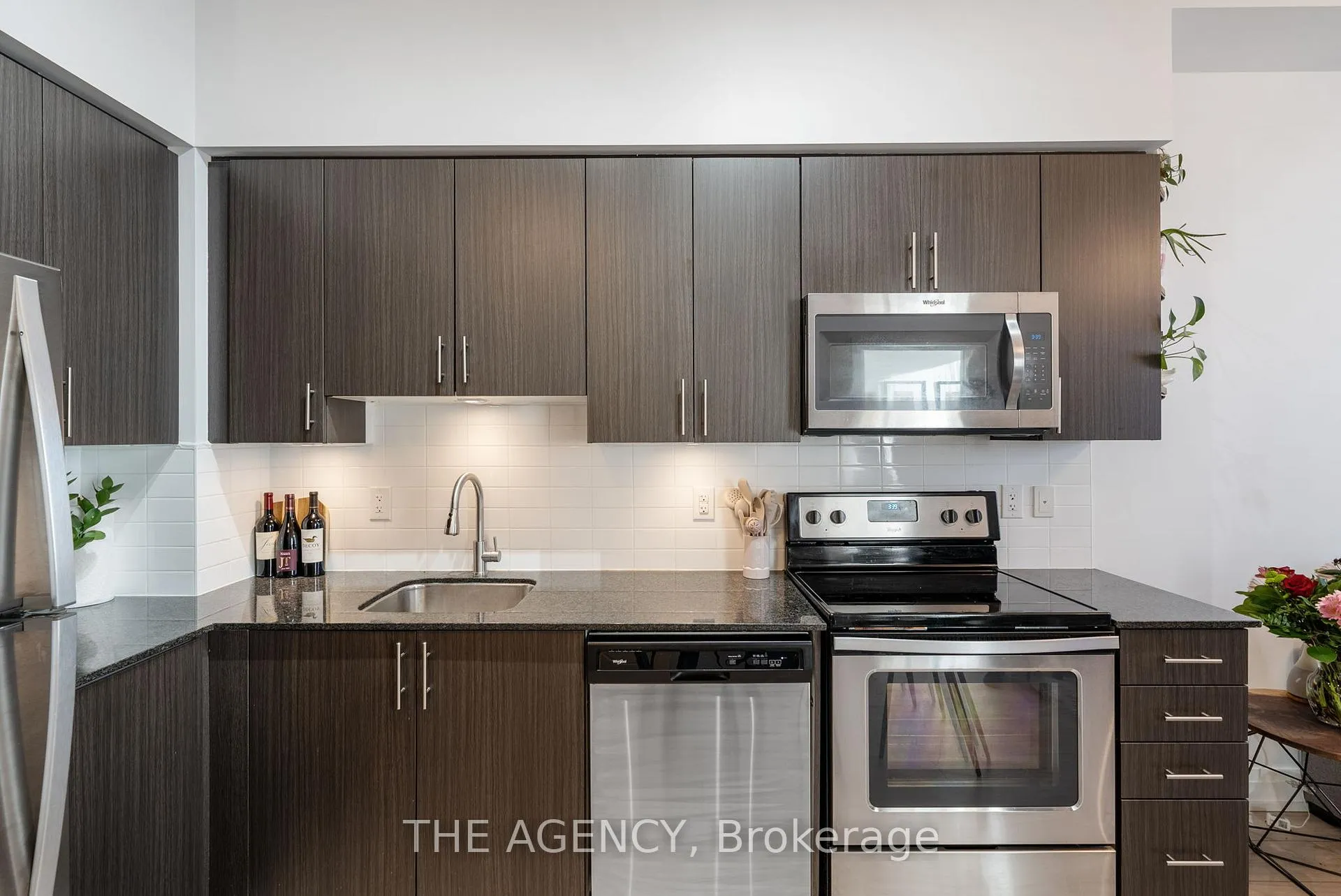 Photo 6 of Unit 301, 3600 Highway 7, Vaughan, Vaughan Corporate Centre — HOMEH