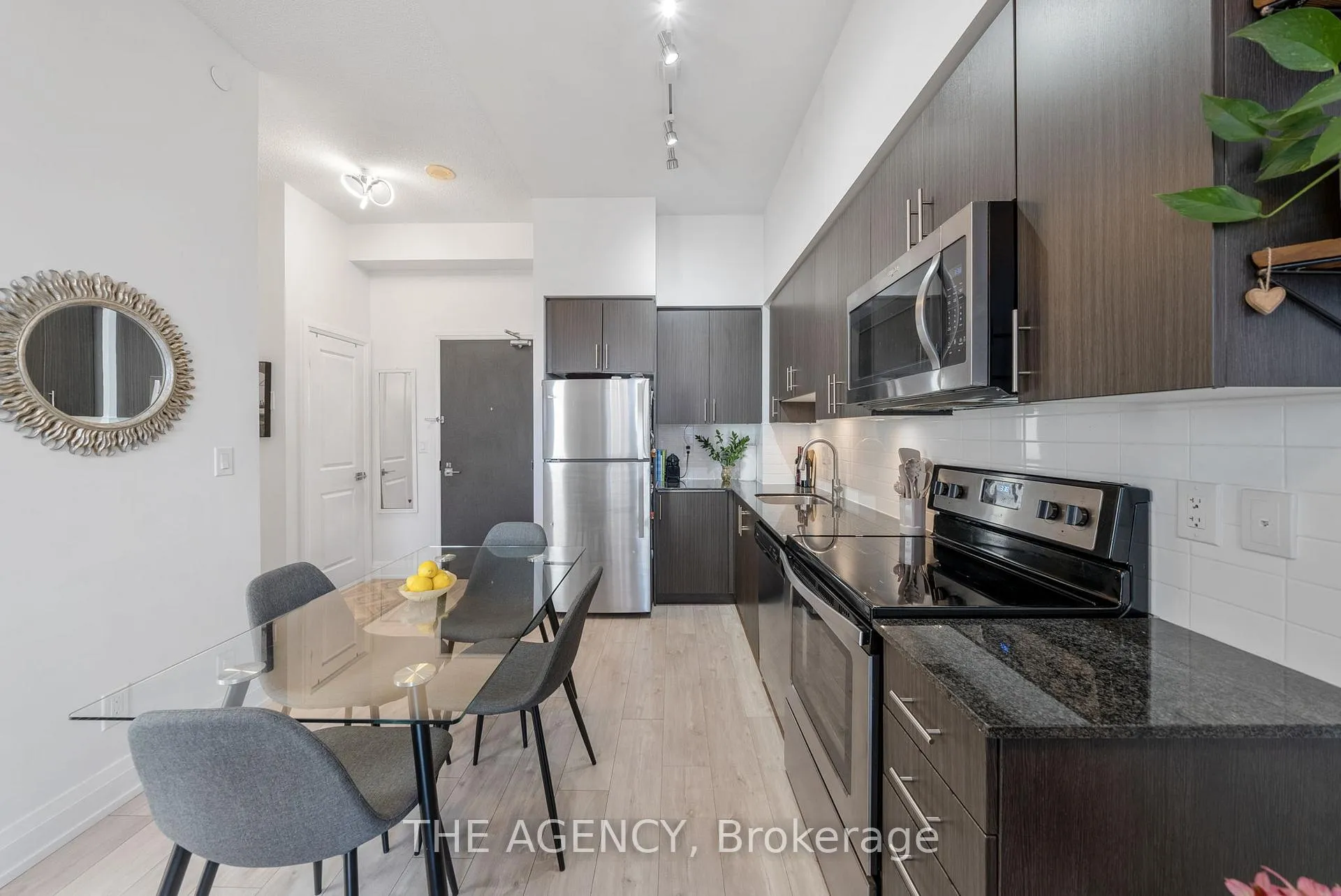 Photo 8 of Unit 301, 3600 Highway 7, Vaughan, Vaughan Corporate Centre — HOMEH