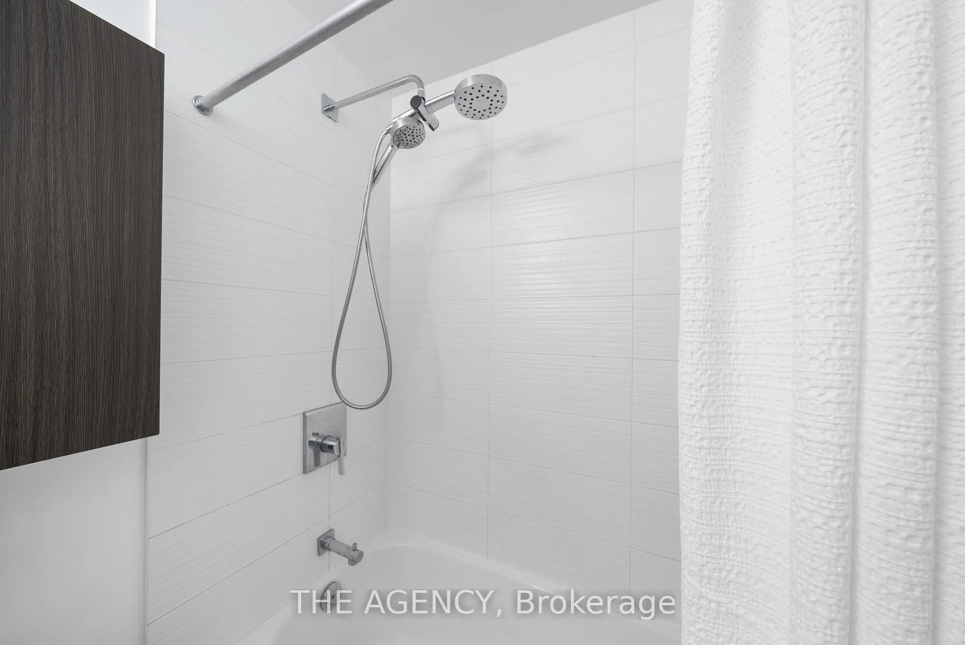 Photo 12 of Unit 301, 3600 Highway 7, Vaughan, Vaughan Corporate Centre — HOMEH
