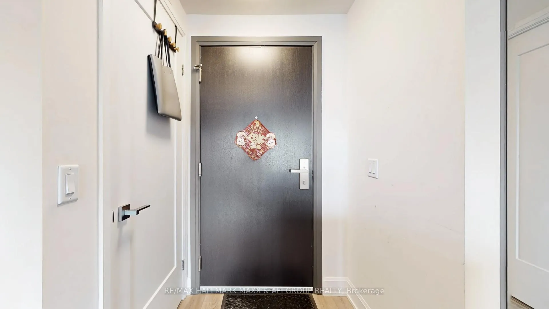 Photo 6 of Unit 2209, 8 Water Walk Drive, Markham, Unionville — HOMEH