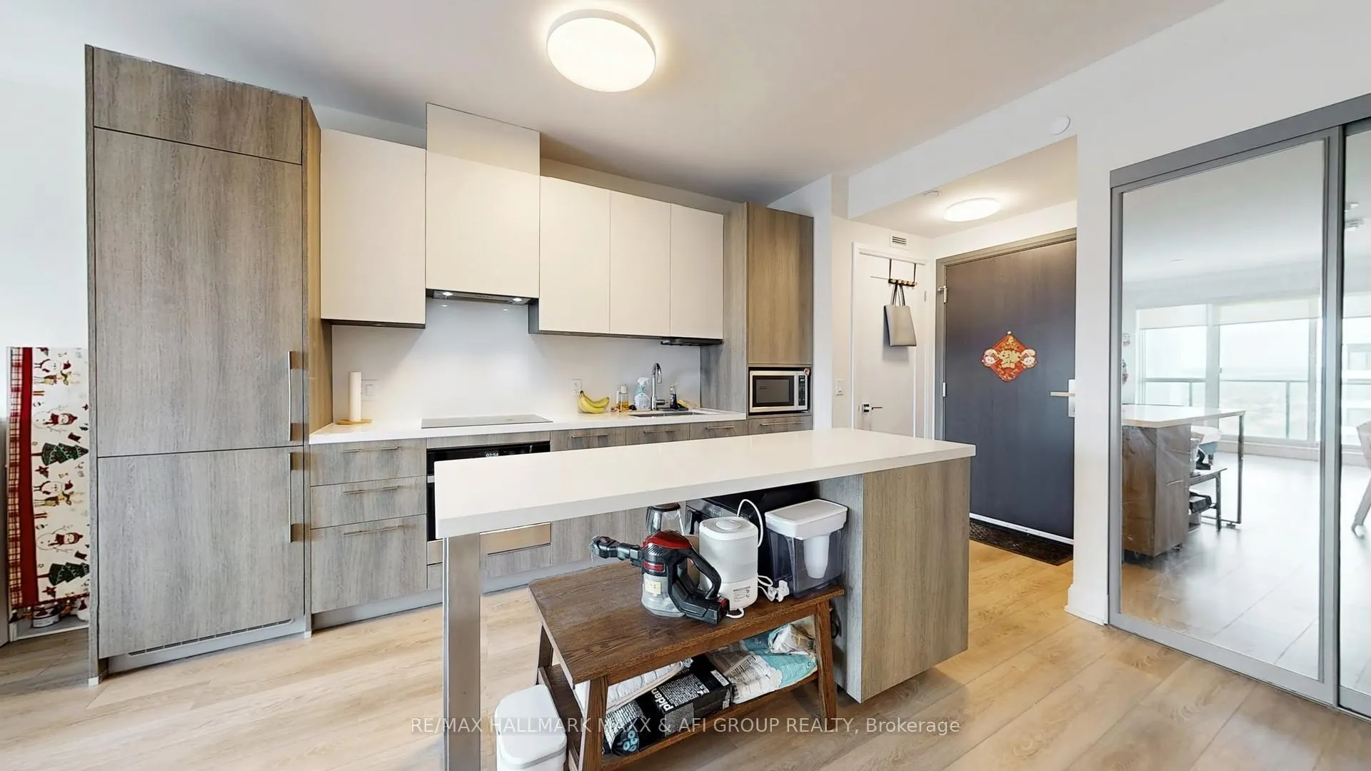 Photo 17 of Unit 2209, 8 Water Walk Drive, Markham, Unionville — HOMEH