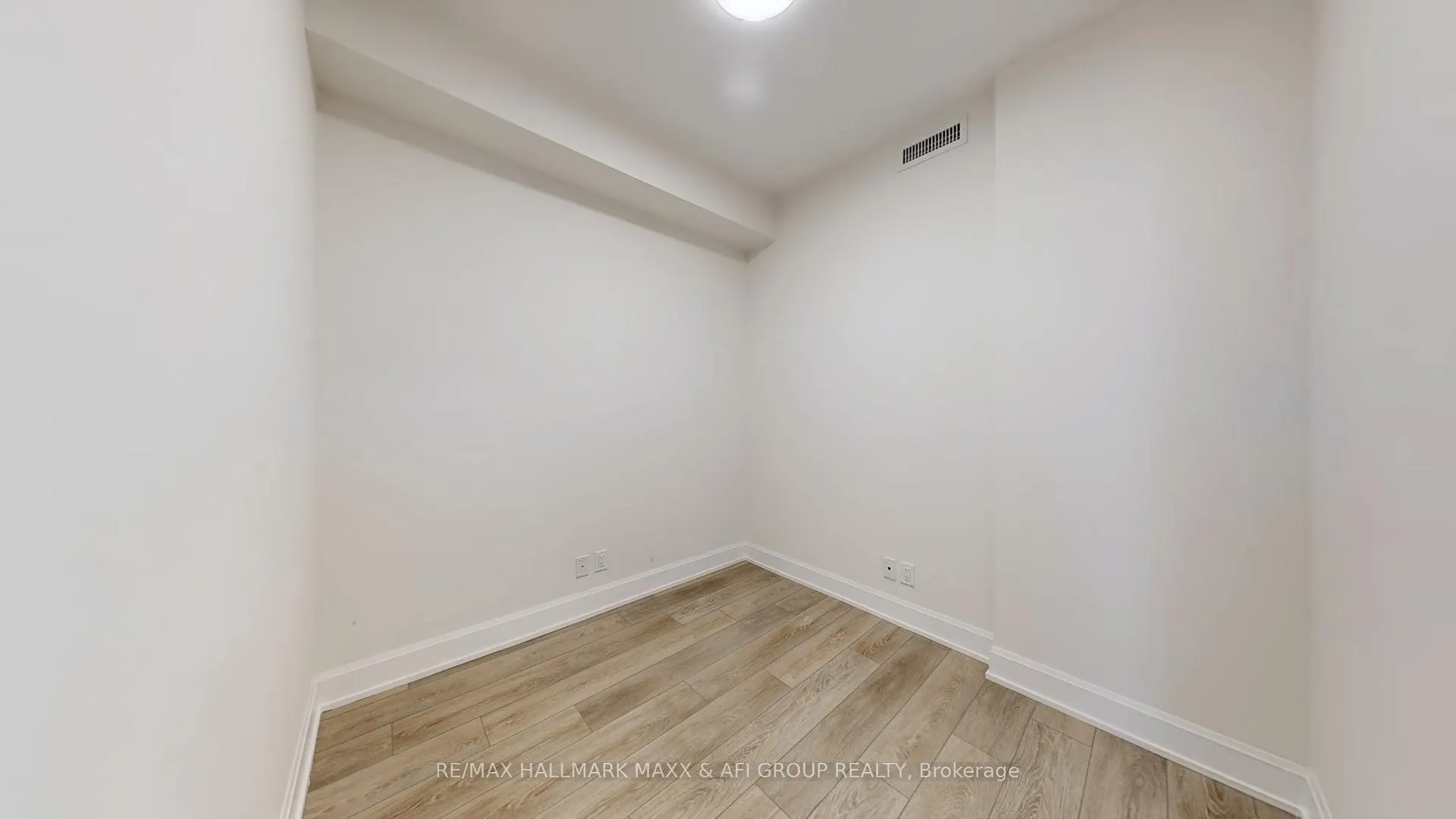 Photo 21 of Unit 2209, 8 Water Walk Drive, Markham, Unionville — HOMEH