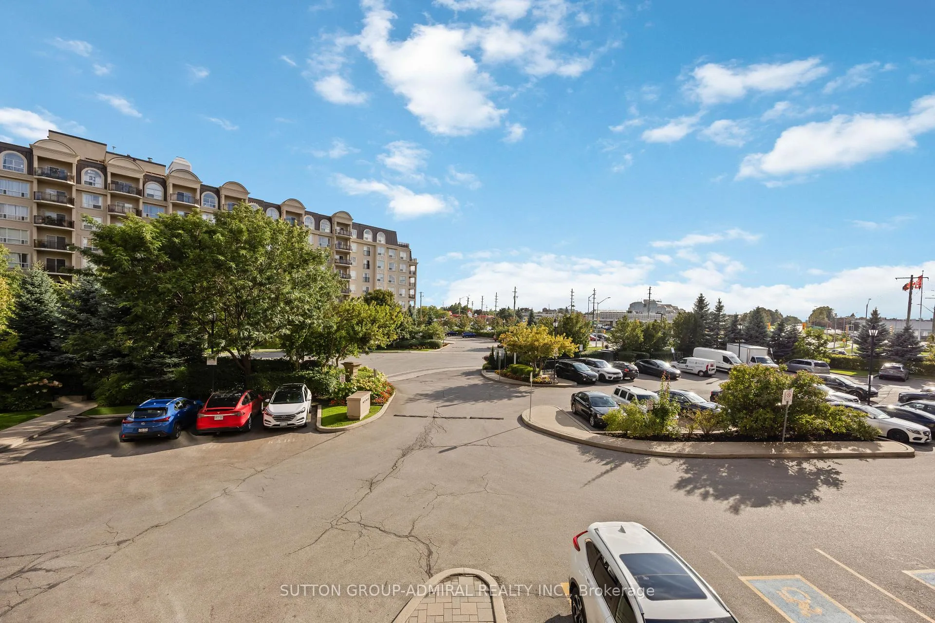 Front of Unit 218, 2 Maison Parc Court