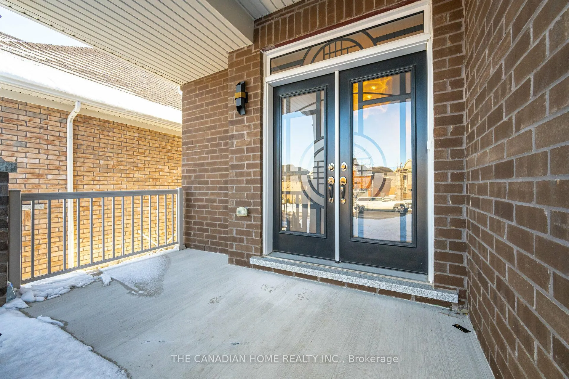Photo 3 of Unit Upper, 117 Lyle Drive, Clarington, Bowmanville — HOMEH