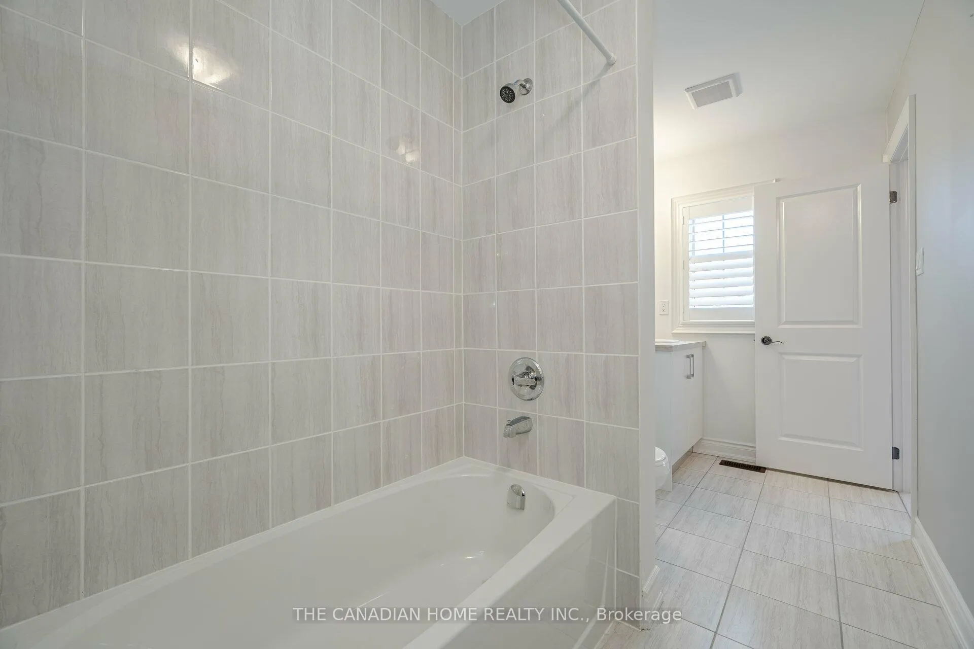Photo 37 of Unit Upper, 117 Lyle Drive, Clarington, Bowmanville — HOMEH