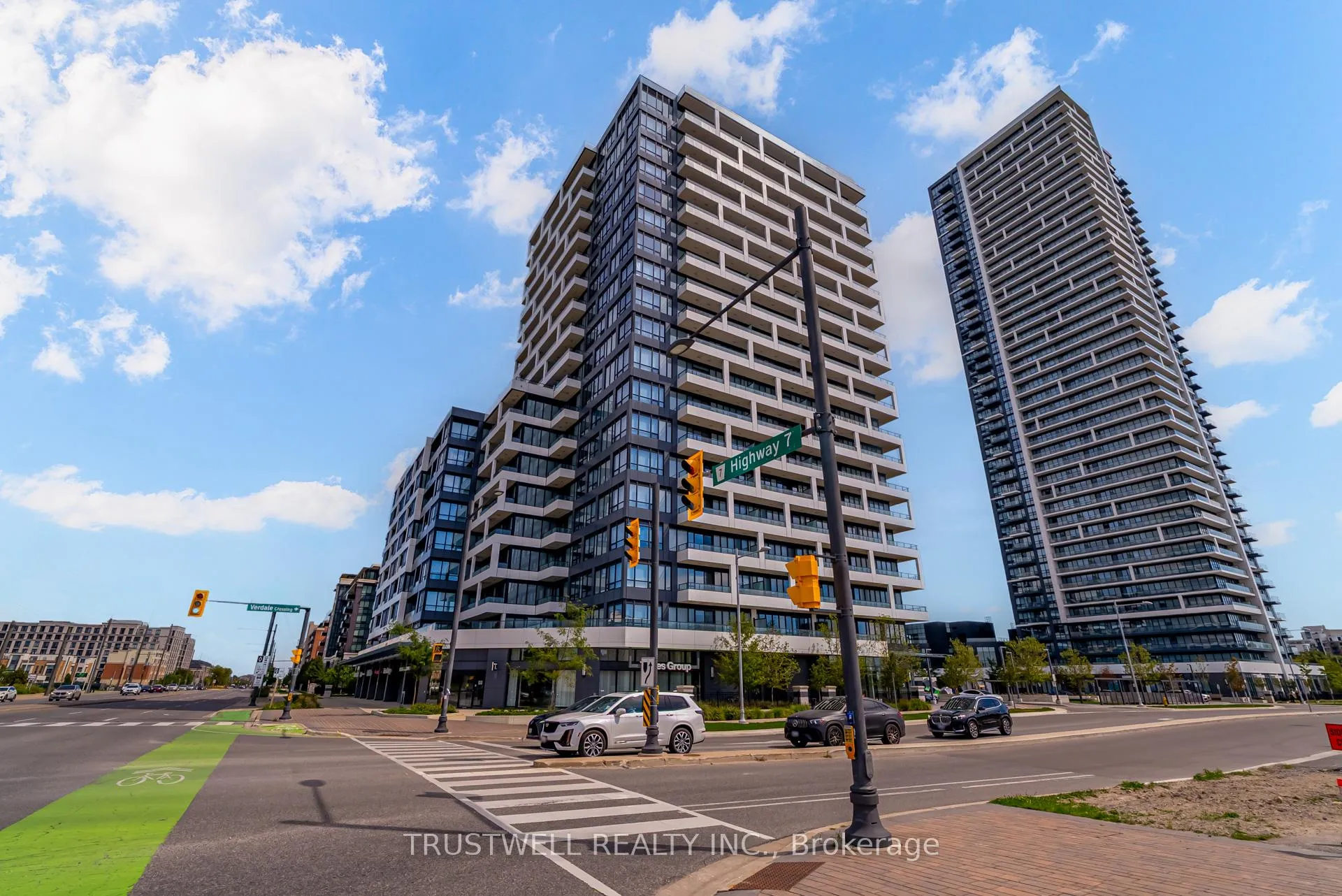 Photo 2 of Unit 315, 38 Water Walk Drive, Markham, Unionville — HOMEH