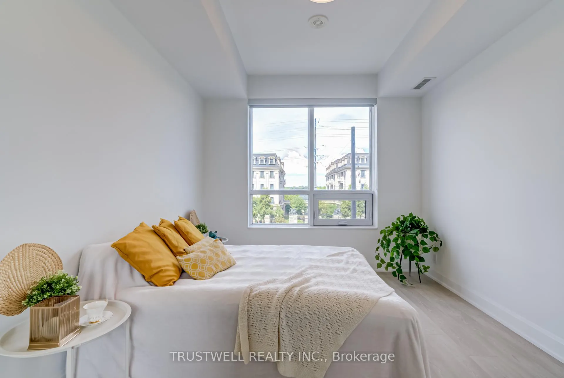 Photo 16 of Unit 315, 38 Water Walk Drive, Markham, Unionville — HOMEH