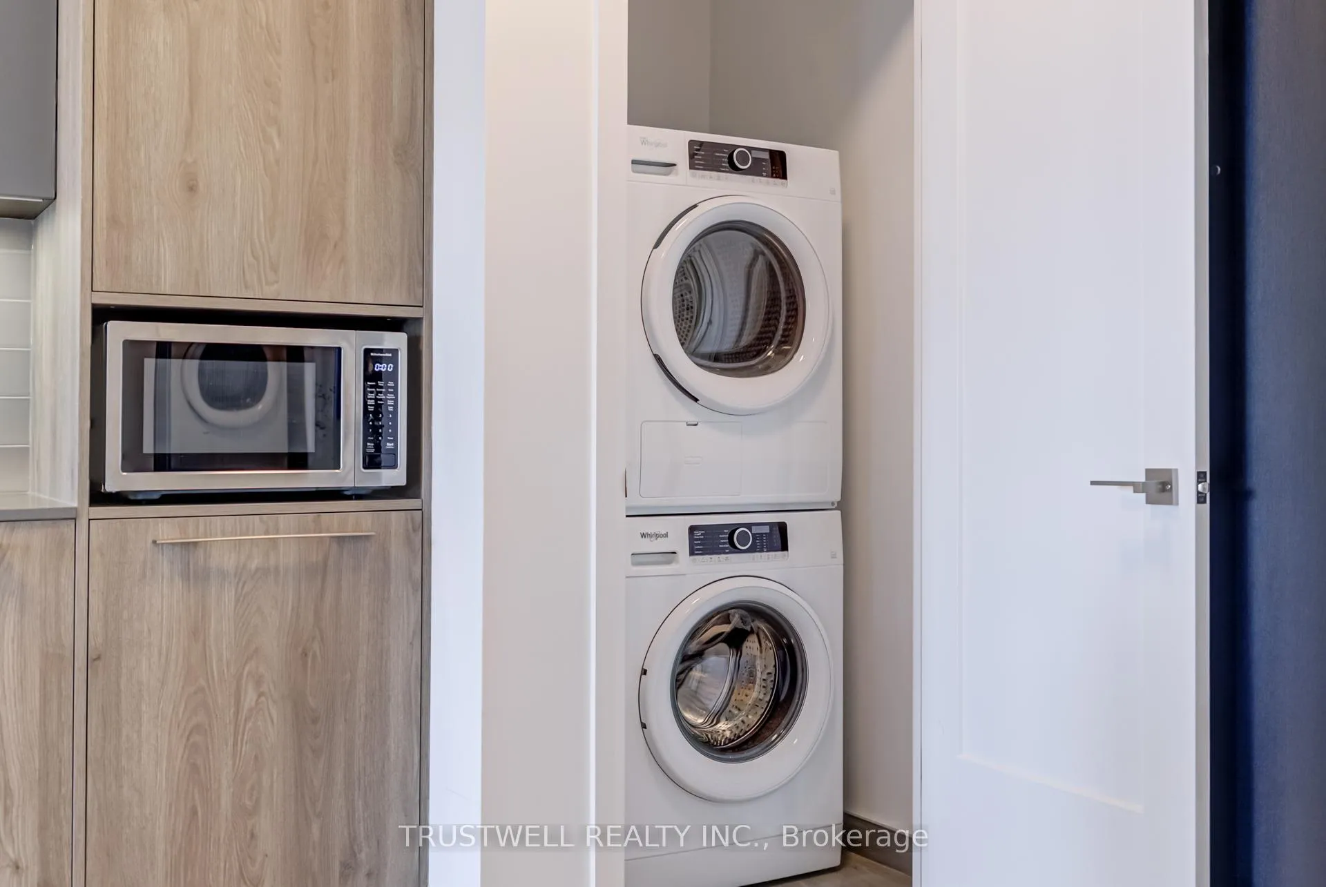 Photo 21 of Unit 315, 38 Water Walk Drive, Markham, Unionville — HOMEH