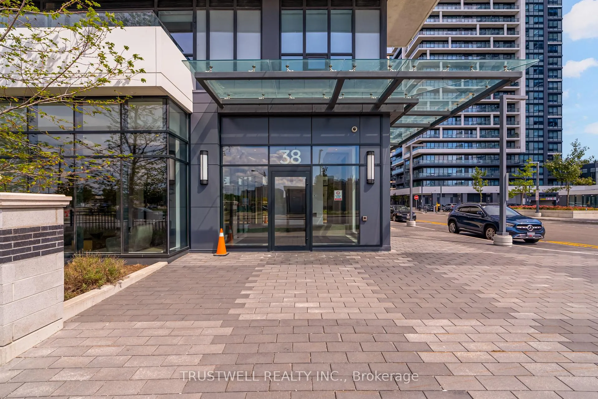 Photo 41 of Unit 315, 38 Water Walk Drive, Markham, Unionville — HOMEH