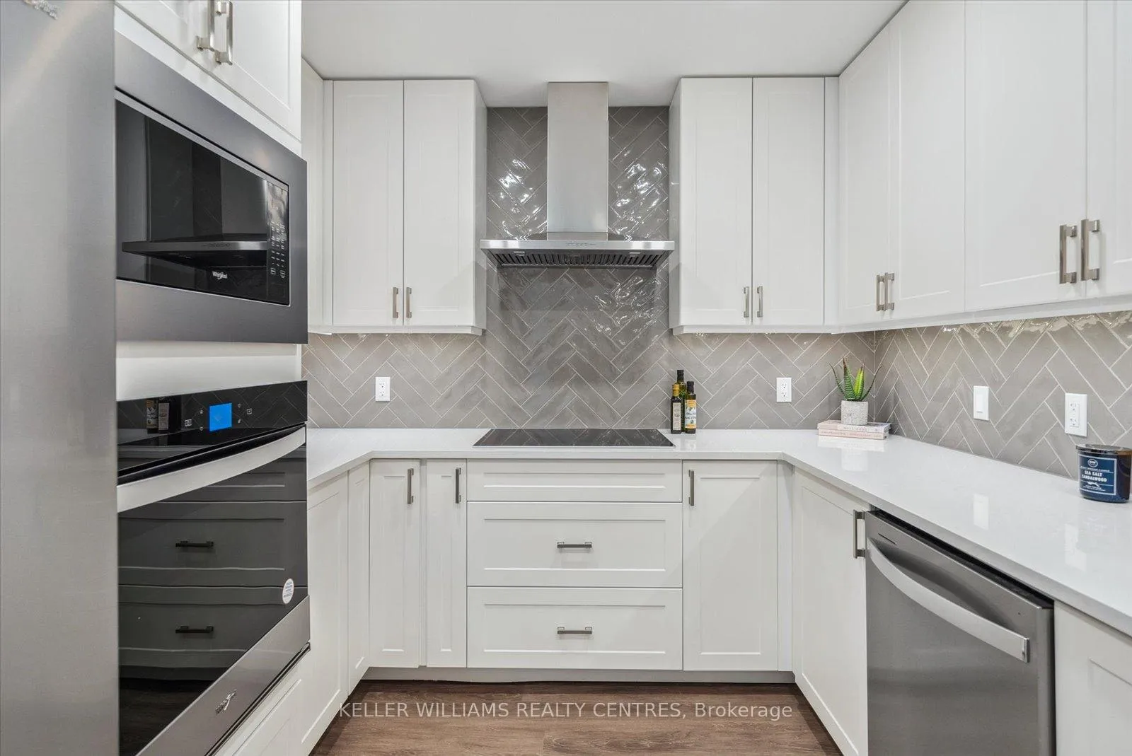 Photo 9 of Unit 502, 460 William Graham Drive, Aurora, Rural Aurora — HOMEH