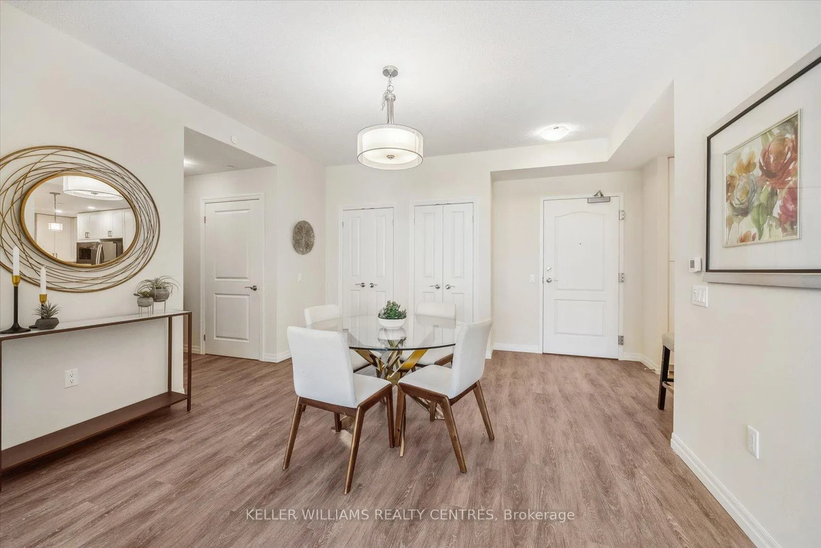 Photo 13 of Unit 502, 460 William Graham Drive, Aurora, Rural Aurora — HOMEH