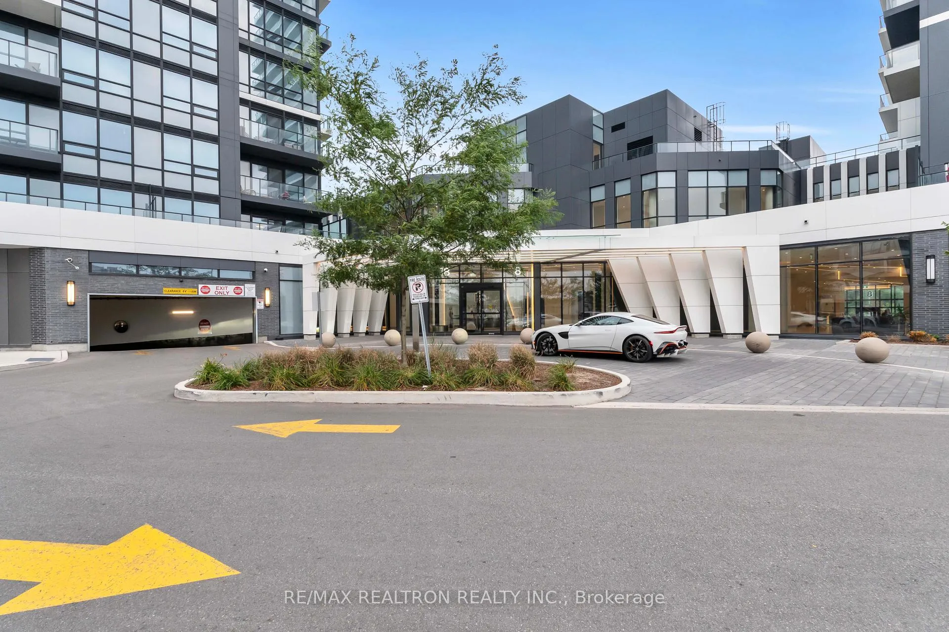 Photo 1 of Unit 3903, 18 water walk Drive, Markham, Unionville — HOMEH