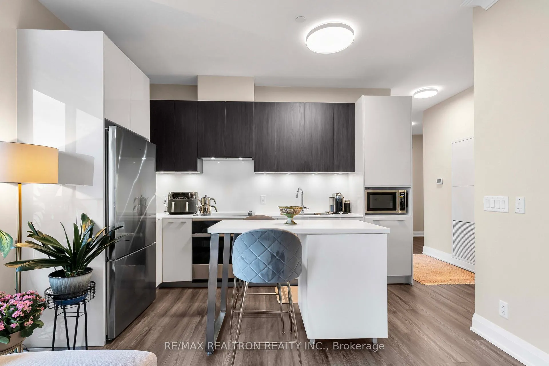 Photo 17 of Unit 3903, 18 water walk Drive, Markham, Unionville — HOMEH