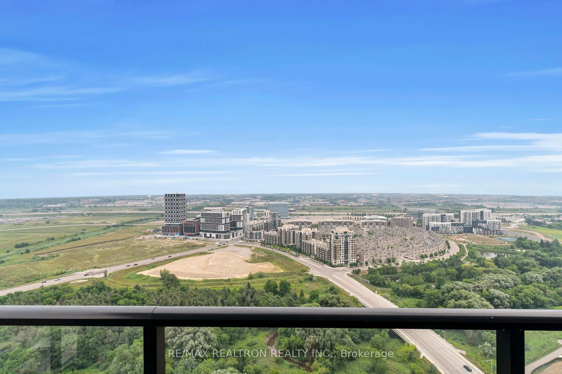 Photo 34 of Unit 3903, 18 water walk Drive, Markham, Unionville — HOMEH