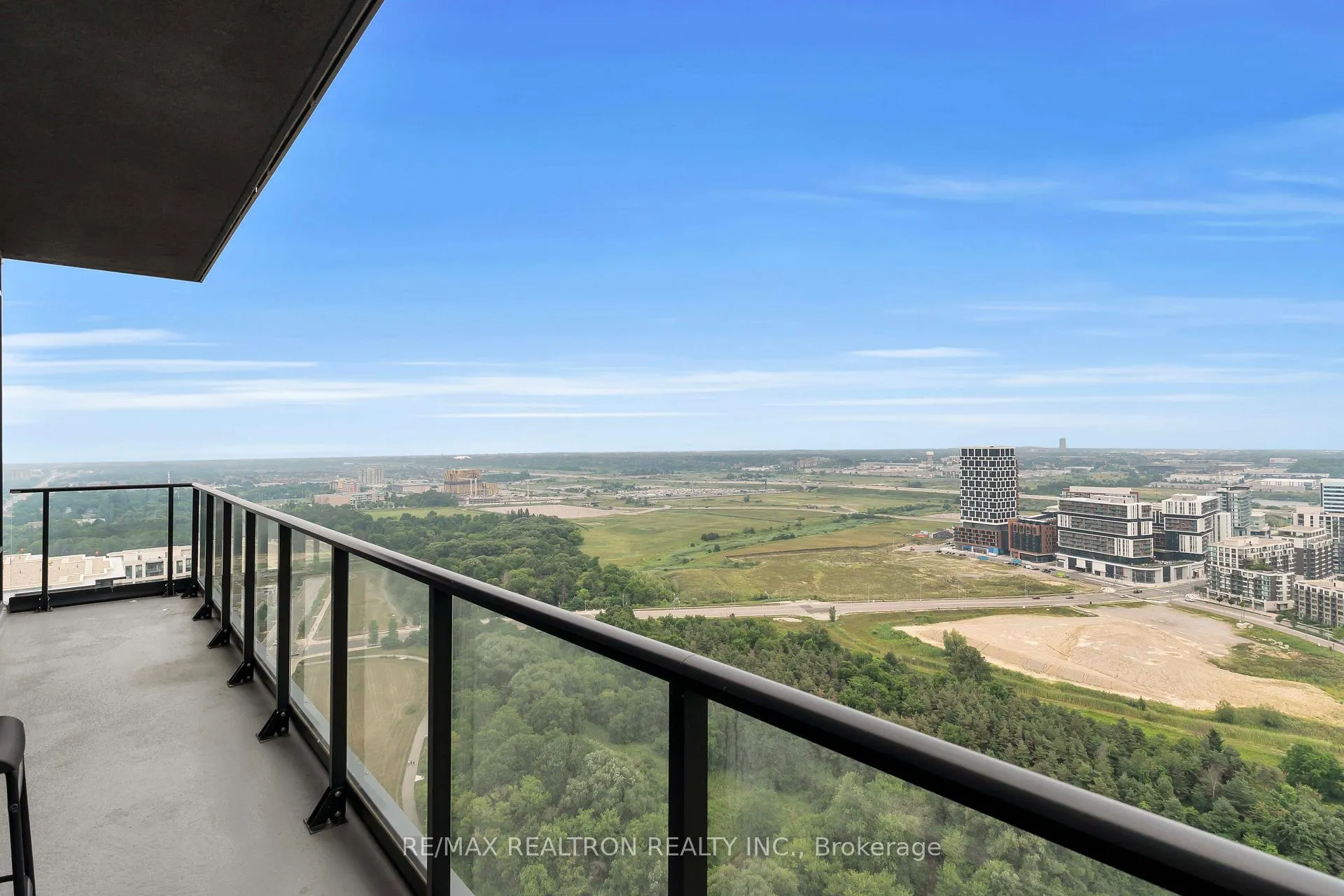 Photo 35 of Unit 3903, 18 water walk Drive, Markham, Unionville — HOMEH