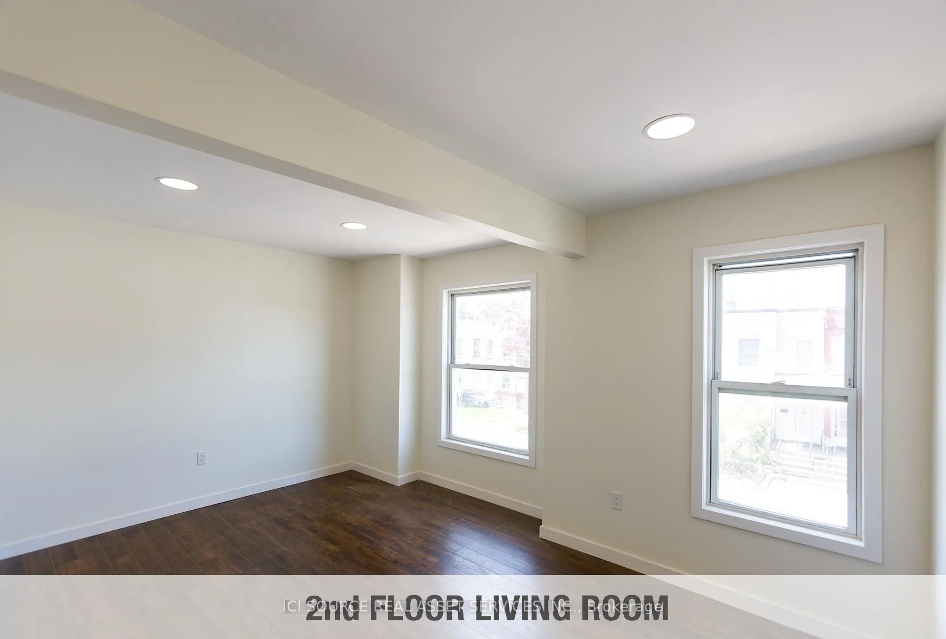 Photo 5 of Unit 2, 16 Madison Avenue, Hamilton, Gibson — HOMEH