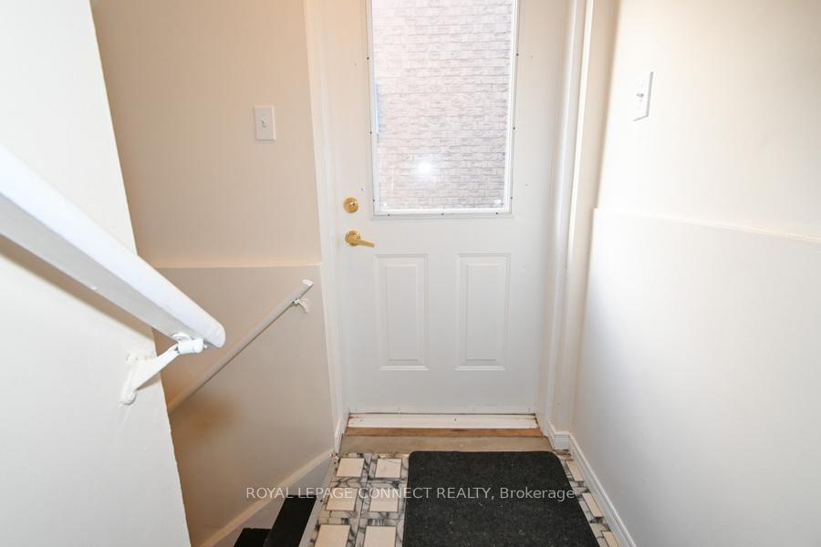 Photo 27 of 2 Barnard Court, Ajax, South East — HOMEH