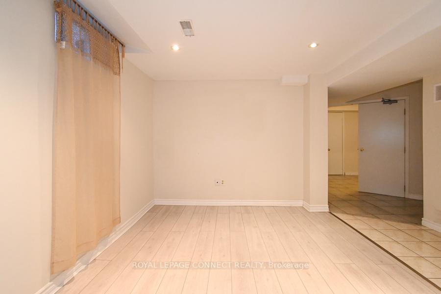 Photo 29 of 2 Barnard Court, Ajax, South East — HOMEH