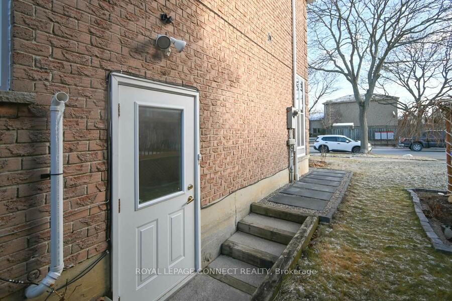 Photo 36 of 2 Barnard Court, Ajax, South East — HOMEH