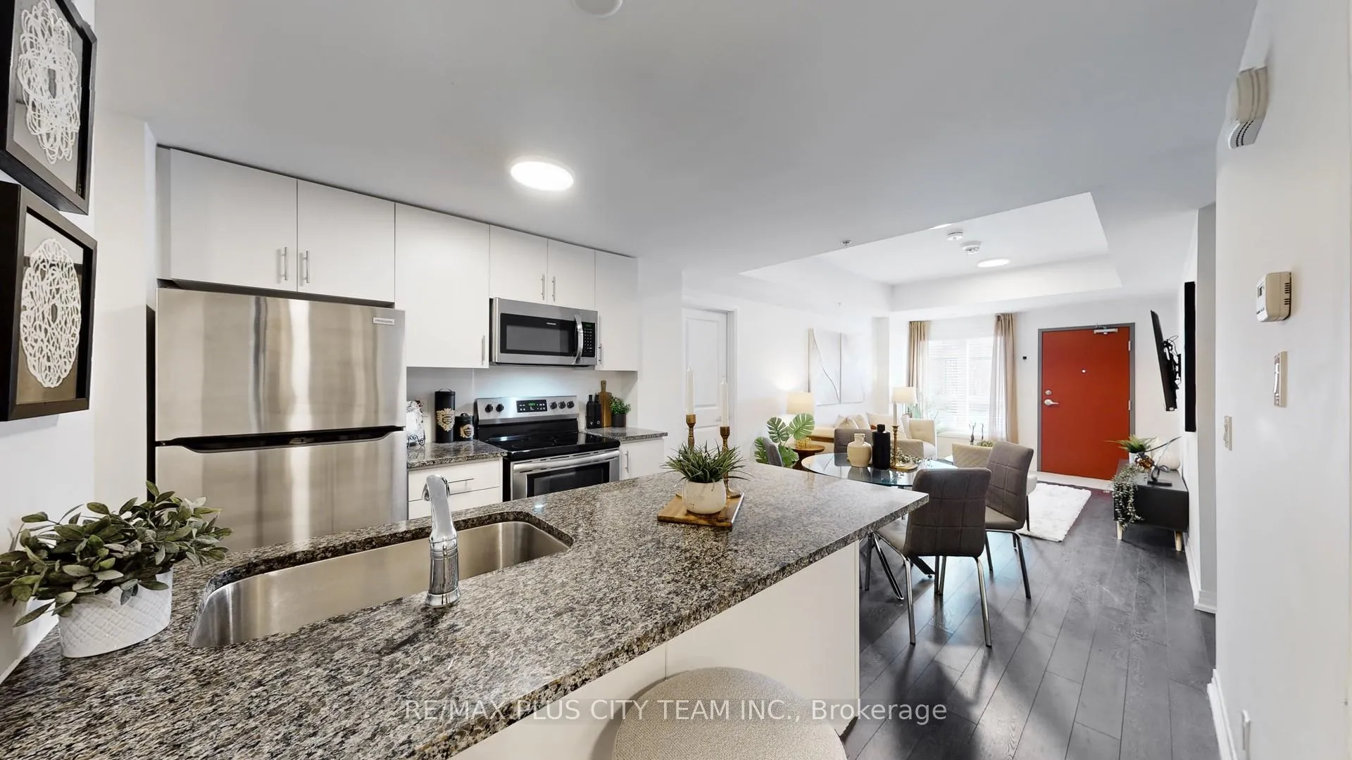 Photo 14 of Unit 802, 2635 William Jackson Drive, Pickering, Duffin Heights — HOMEH