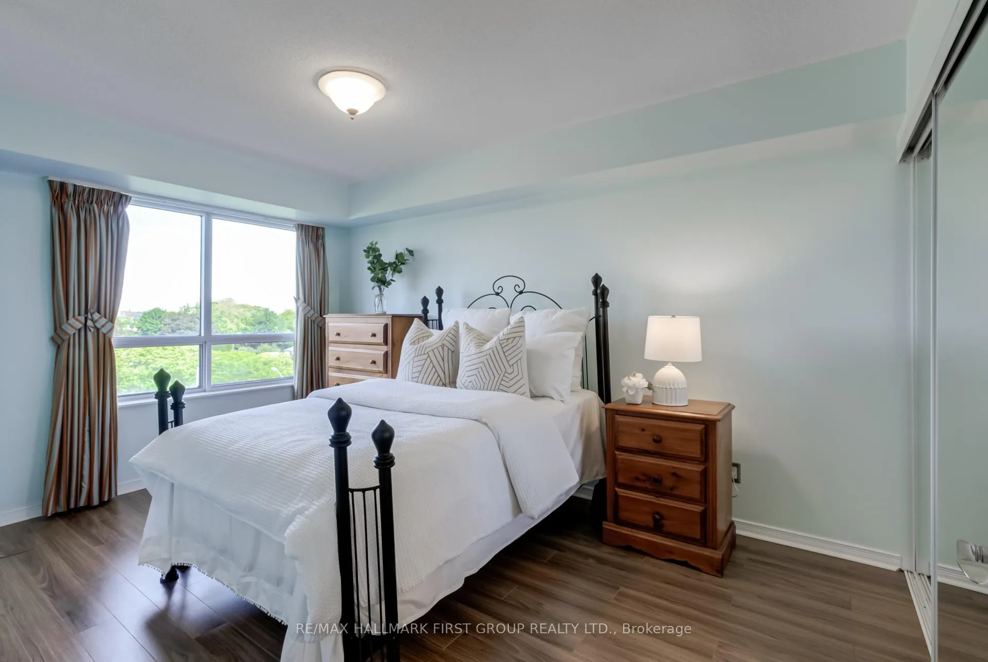 Photo 12 of Unit 601, 1200 The Esplanade, Pickering, Town Centre — HOMEH