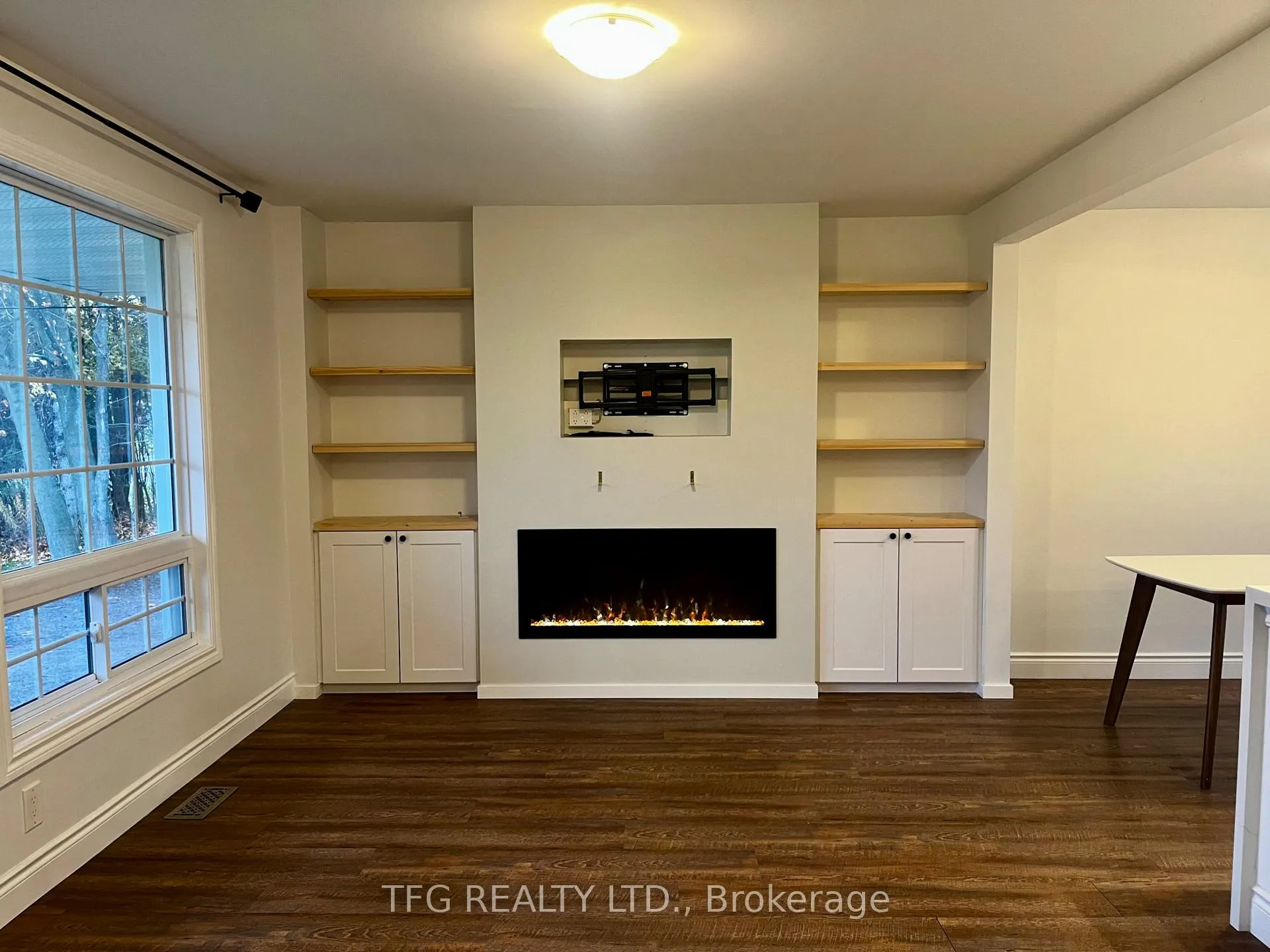 Photo 7 of 1663 King Street, Scugog, Port Perry — HOMEH