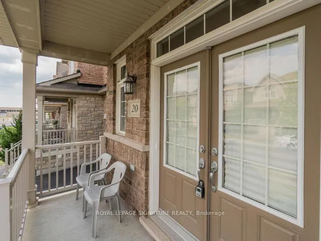 Photo 2 of 20 Gamla Road, Vaughan, Patterson — HOMEH