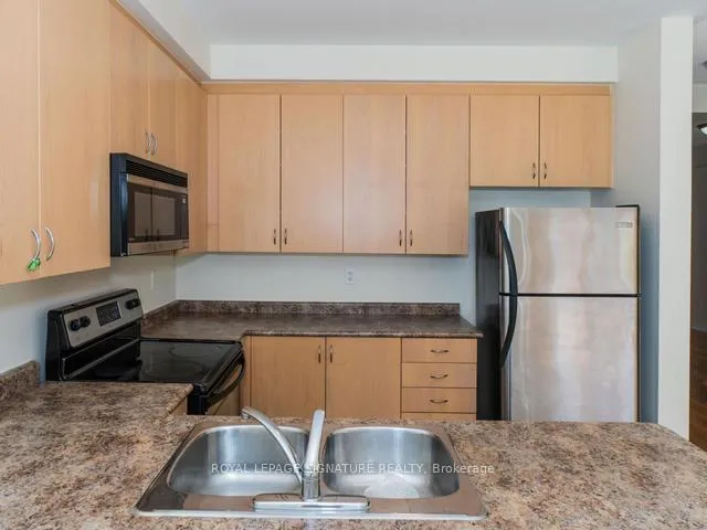 Photo 11 of 20 Gamla Road, Vaughan, Patterson — HOMEH