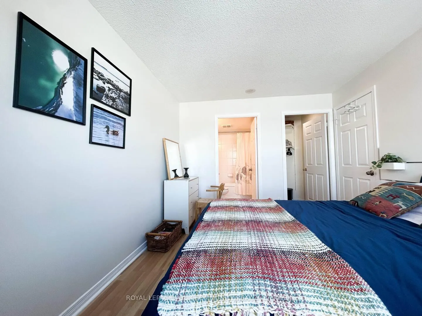 Photo 9 of Unit 1004, 11 Oneida Crescent, Richmond Hill, Langstaff — HOMEH