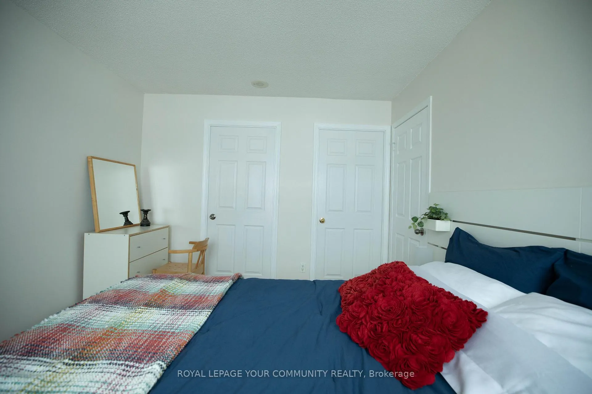 Photo 12 of Unit 1004, 11 Oneida Crescent, Richmond Hill, Langstaff — HOMEH