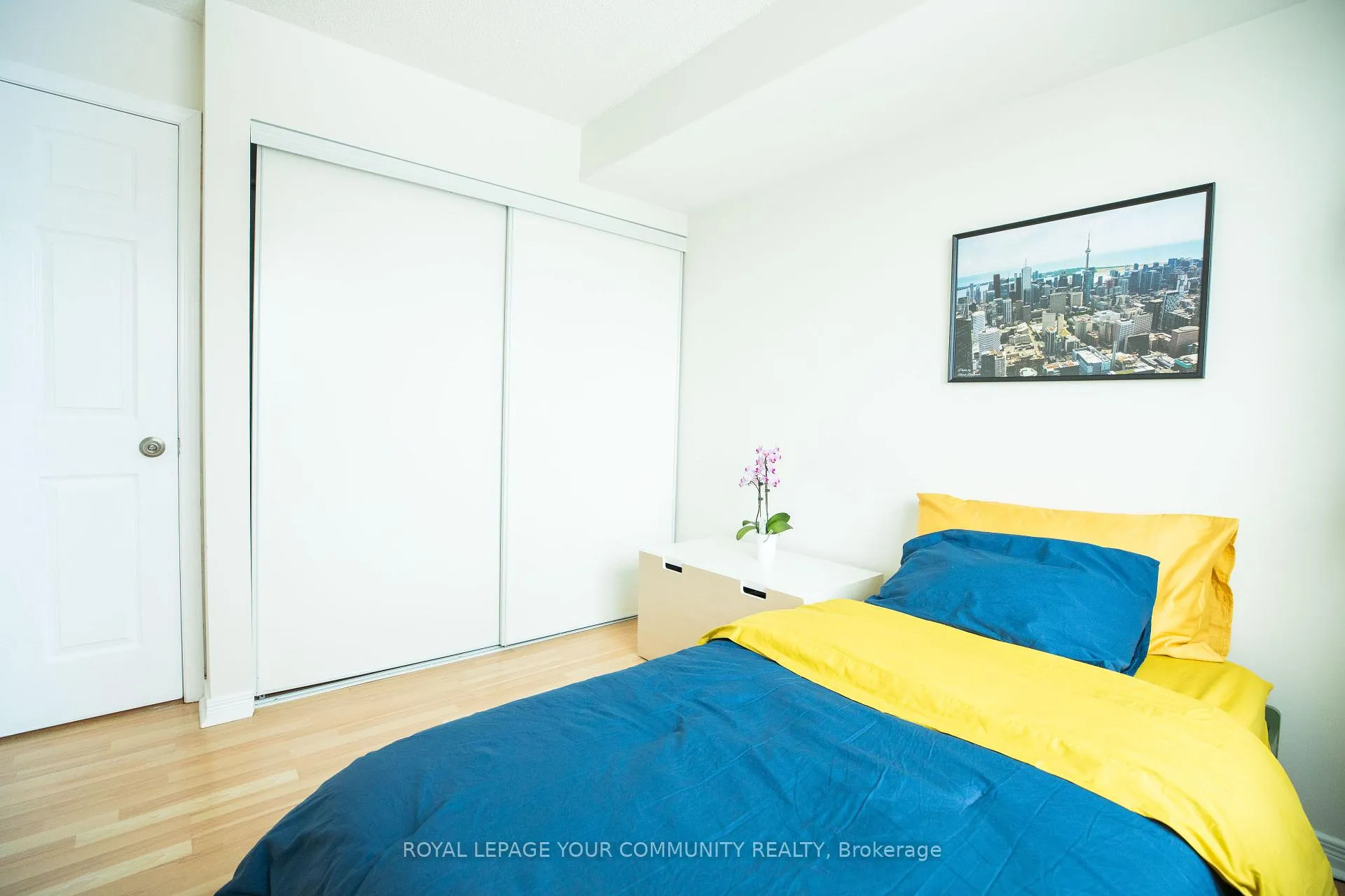 Photo 16 of Unit 1004, 11 Oneida Crescent, Richmond Hill, Langstaff — HOMEH