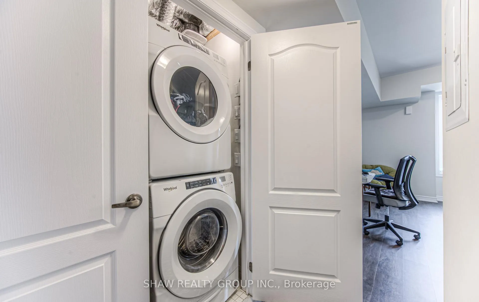 Photo 17 of Unit 2, 120 Watson Parkway, Guelph, Grange Road — HOMEH