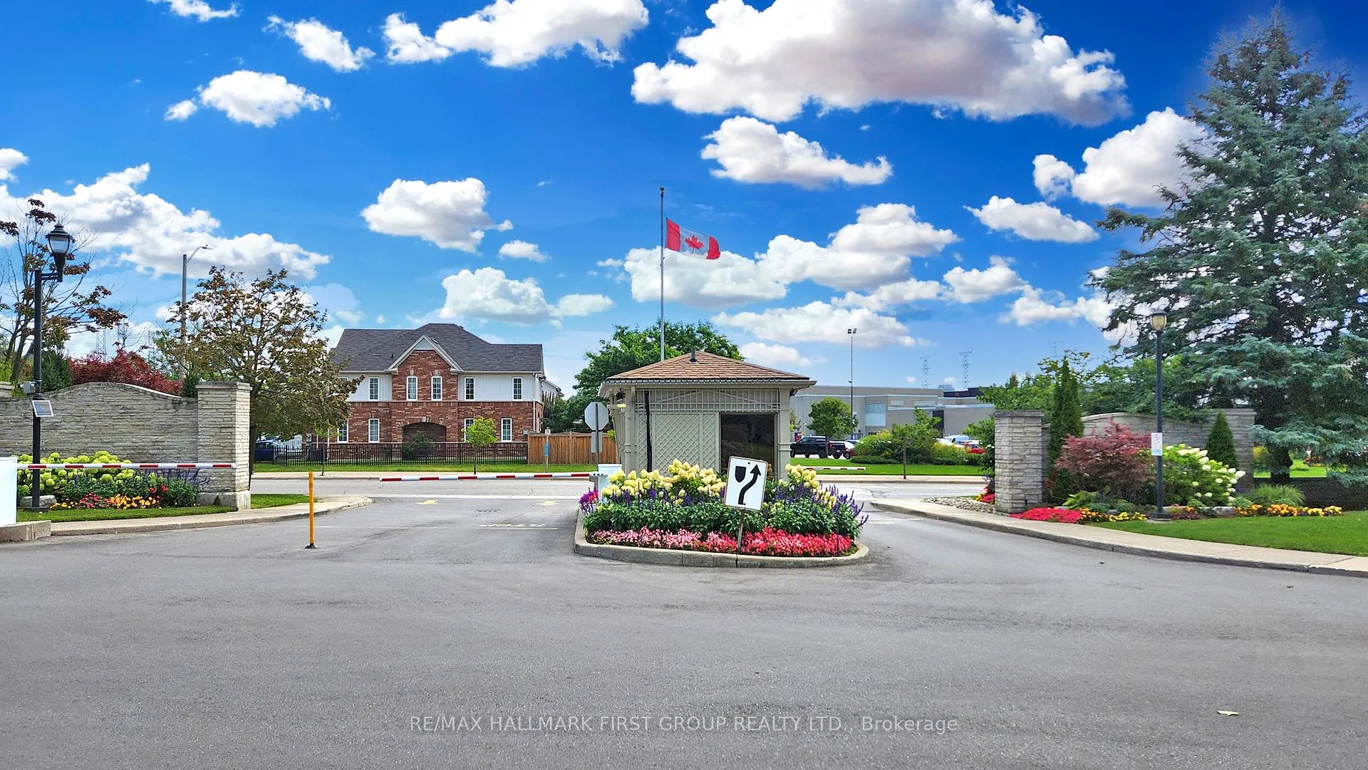 Photo 3 of Unit 508, 1890 Valley Farm Road, Pickering, Town Centre — HOMEH