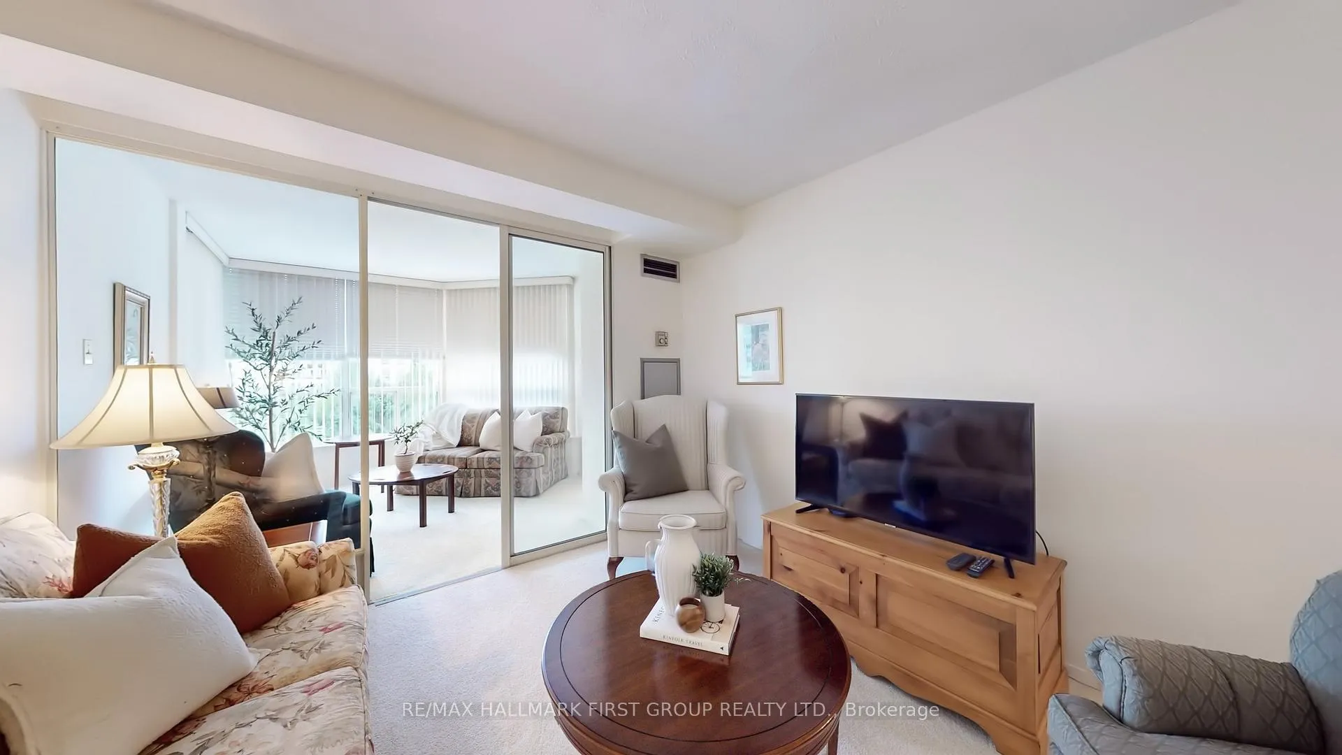 Photo 15 of Unit 508, 1890 Valley Farm Road, Pickering, Town Centre — HOMEH