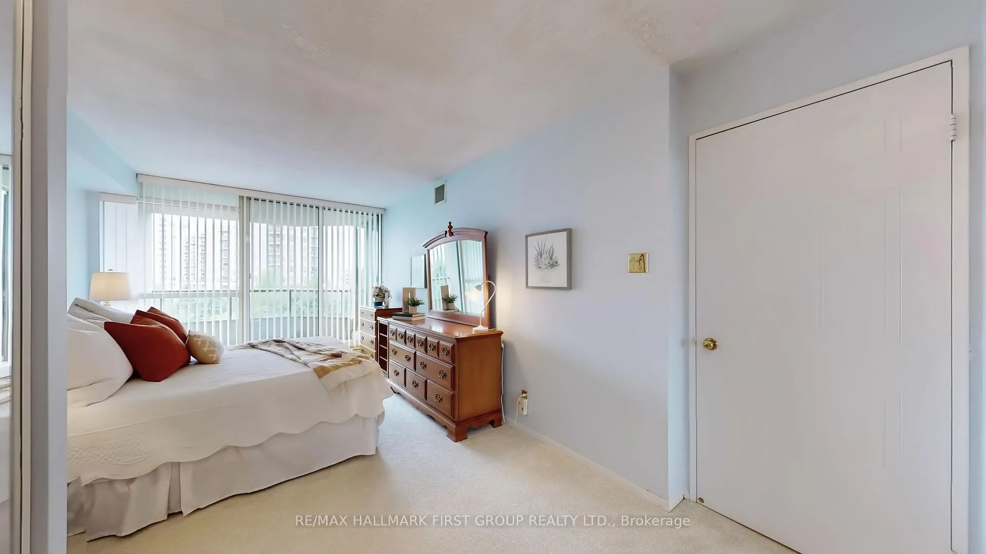 Photo 26 of Unit 508, 1890 Valley Farm Road, Pickering, Town Centre — HOMEH