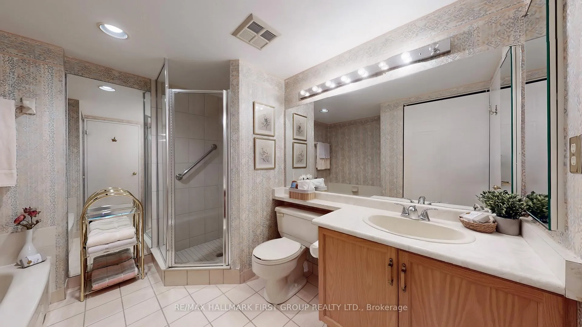 Photo 28 of Unit 508, 1890 Valley Farm Road, Pickering, Town Centre — HOMEH