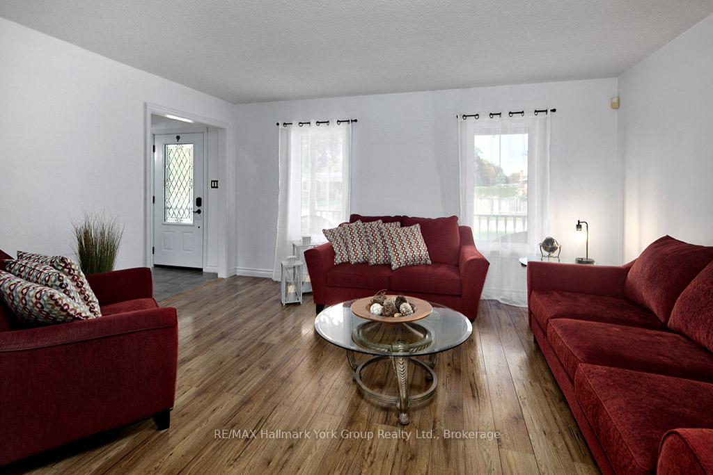 Photo 11 of 17 Mckean Boulevard, Clearview, Nottawa — HOMEH