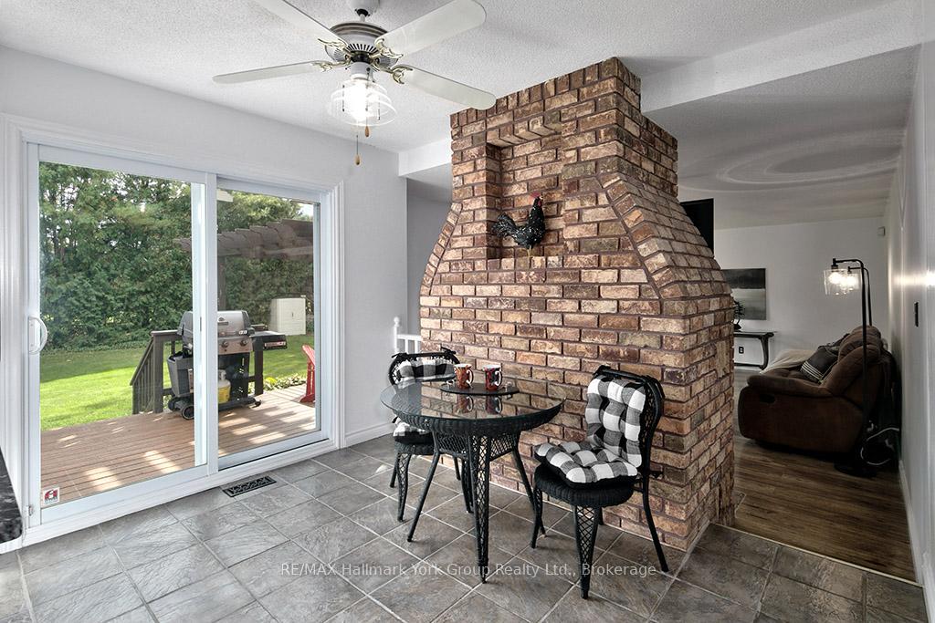 Photo 16 of 17 Mckean Boulevard, Clearview, Nottawa — HOMEH