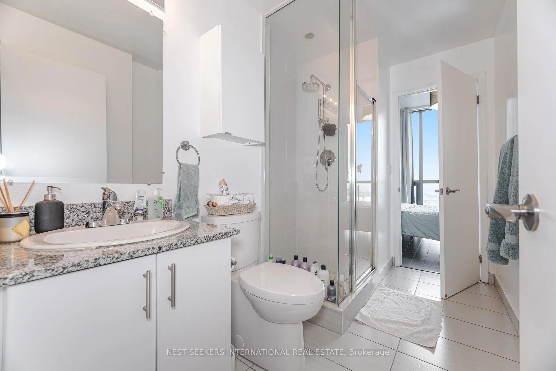 Photo 10 of 2900 Highway 7 W, Vaughan, Concord — HOMEH
